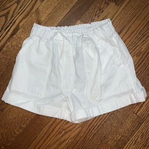AERIE white shorts